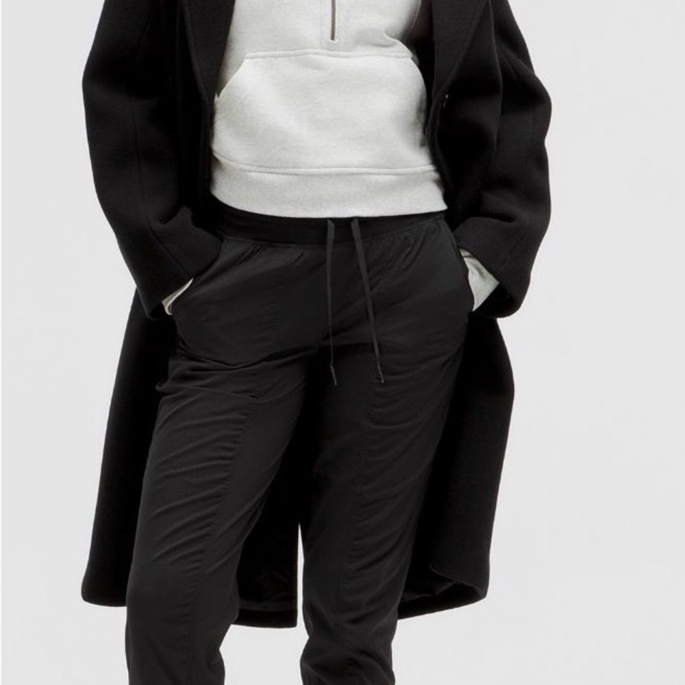 Dance Studio Mid-Rise Jogger